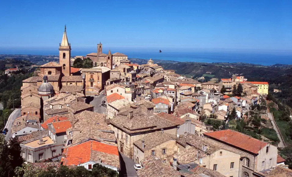 Ripatransone nella Provincia di Ascoli Piceno a pochi km da San Benedetto del Tronto